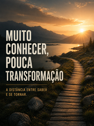 Trilha de passarelas de madeira à beira do lago ao pôr do sol