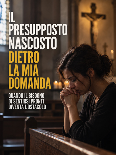 Donna che prega in chiesa